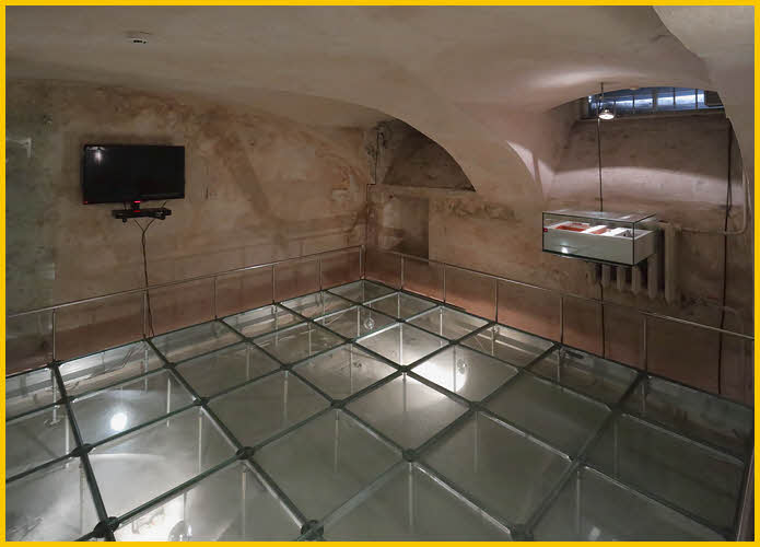 Execution Chamber